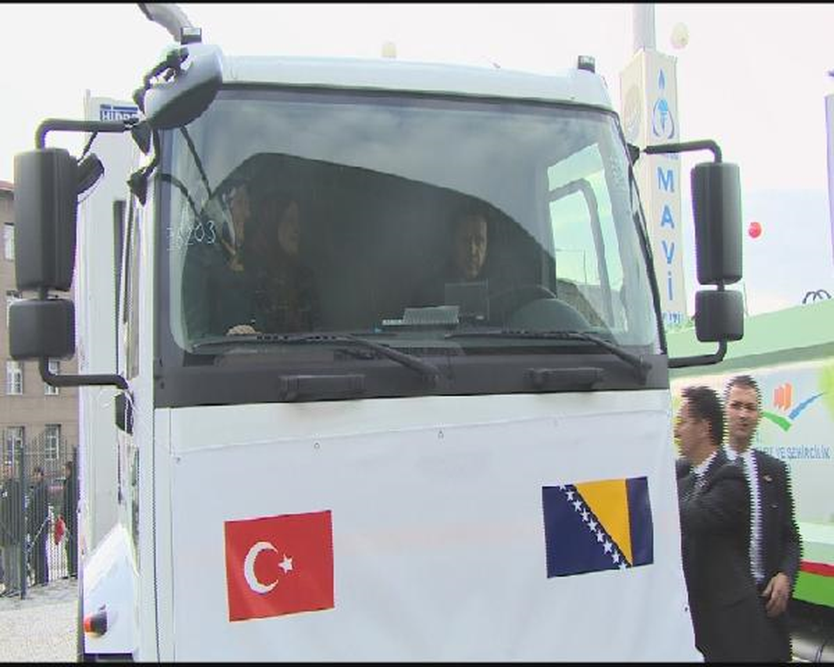 Başbakan Erdoğan Çevre Yatırımları Açılış Törenine Katıldı (2)