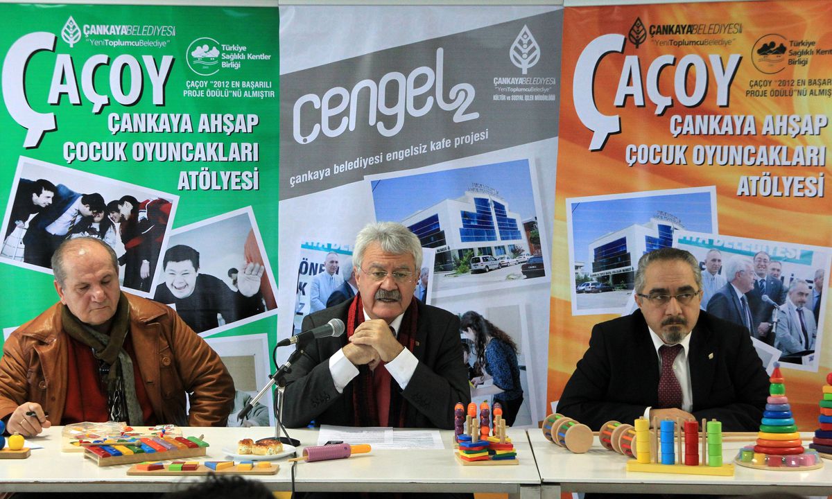 Başkan Tanık, Çankaya\'nın Projelerini Tanıttı