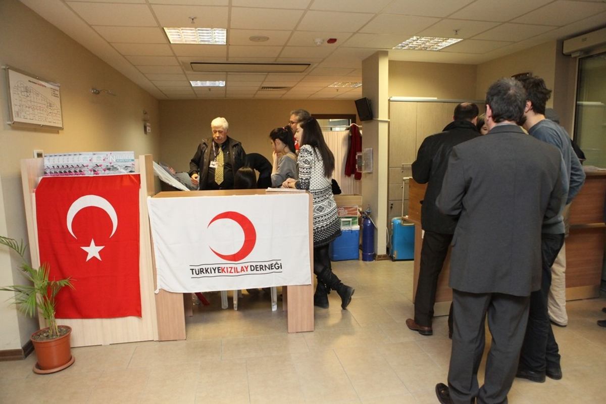 Belediye Çalışanlarından Kan Bağışı