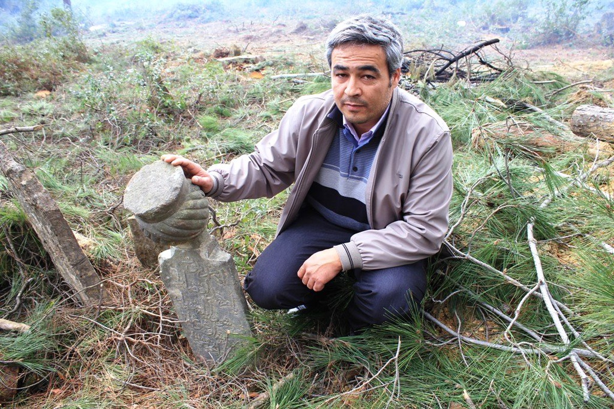 Bin Yıllık Mezarlığın Sırları Merak Ediliyor