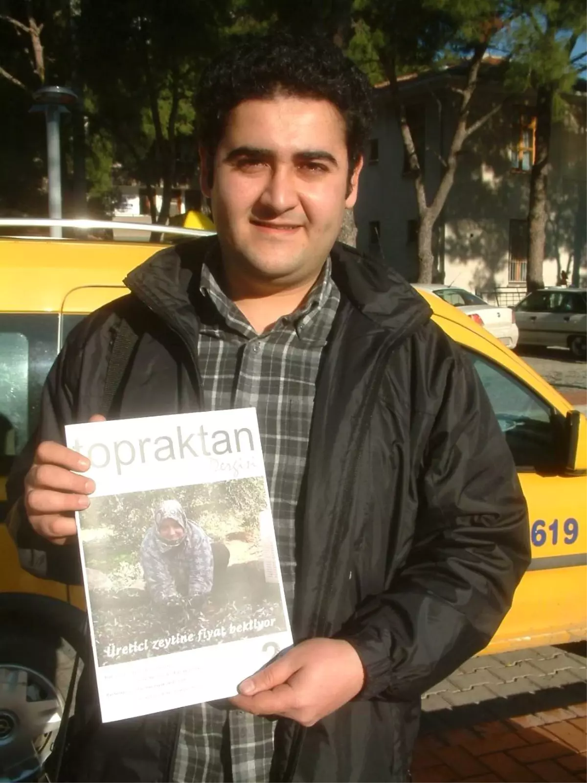 Burhaniye\' de Topraktan Dergisi\'nin İkinci Sayısı Çıktı