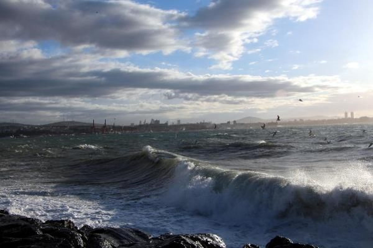 Deniz Hatları Seferlerine Lodos Engeli