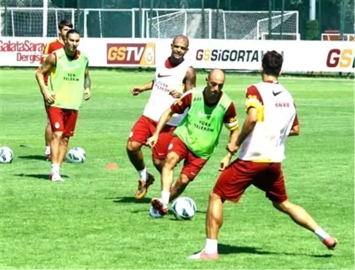 Galatasaray\'da Kasımpaşa Hazırlıkları Devam Ediyor