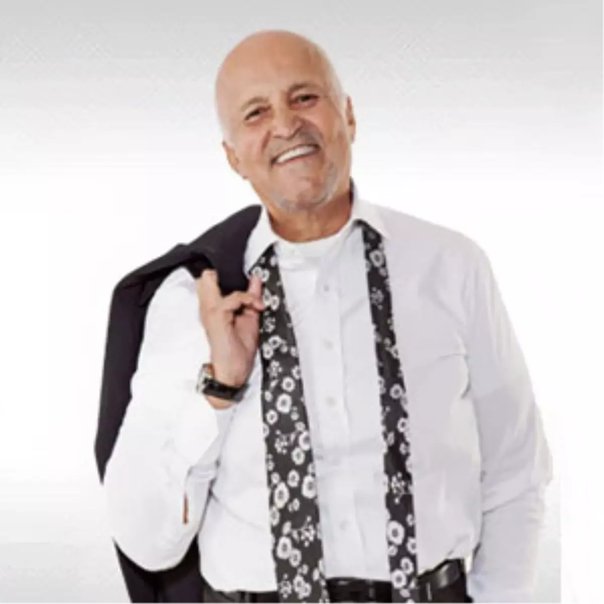 Gazeteci Mehmet Ali Birand Hayatını Kaybetti