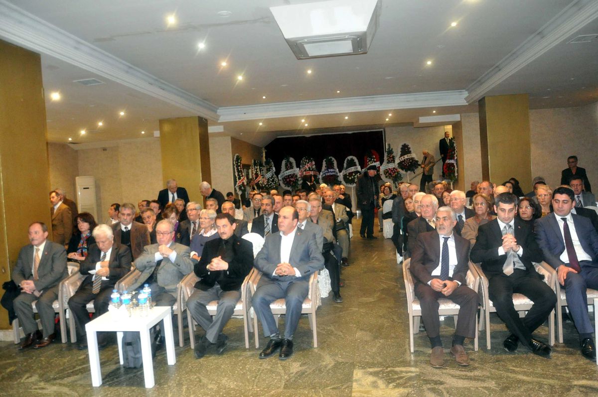 Gazeteci Yazar Ekrem Balıbek Anıldı