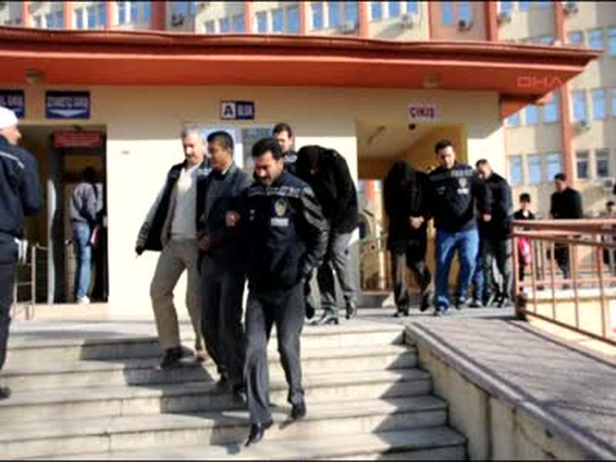 Gaziantep Fabrikadan 120 Bin Liralık Çocuk Bezi Çaldılar Fabrikadan 120 Bin Liralık Çocuk Bezi...