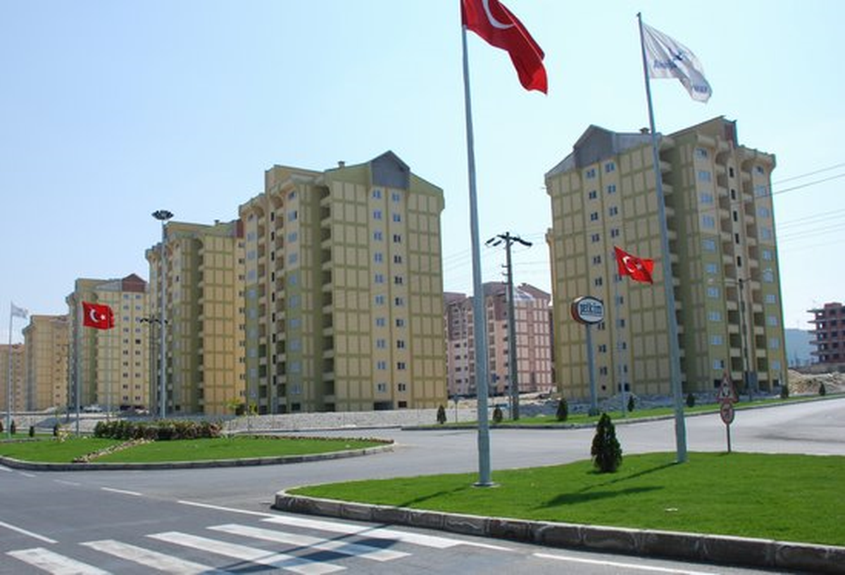 Hadim\'e Toplu Konut
