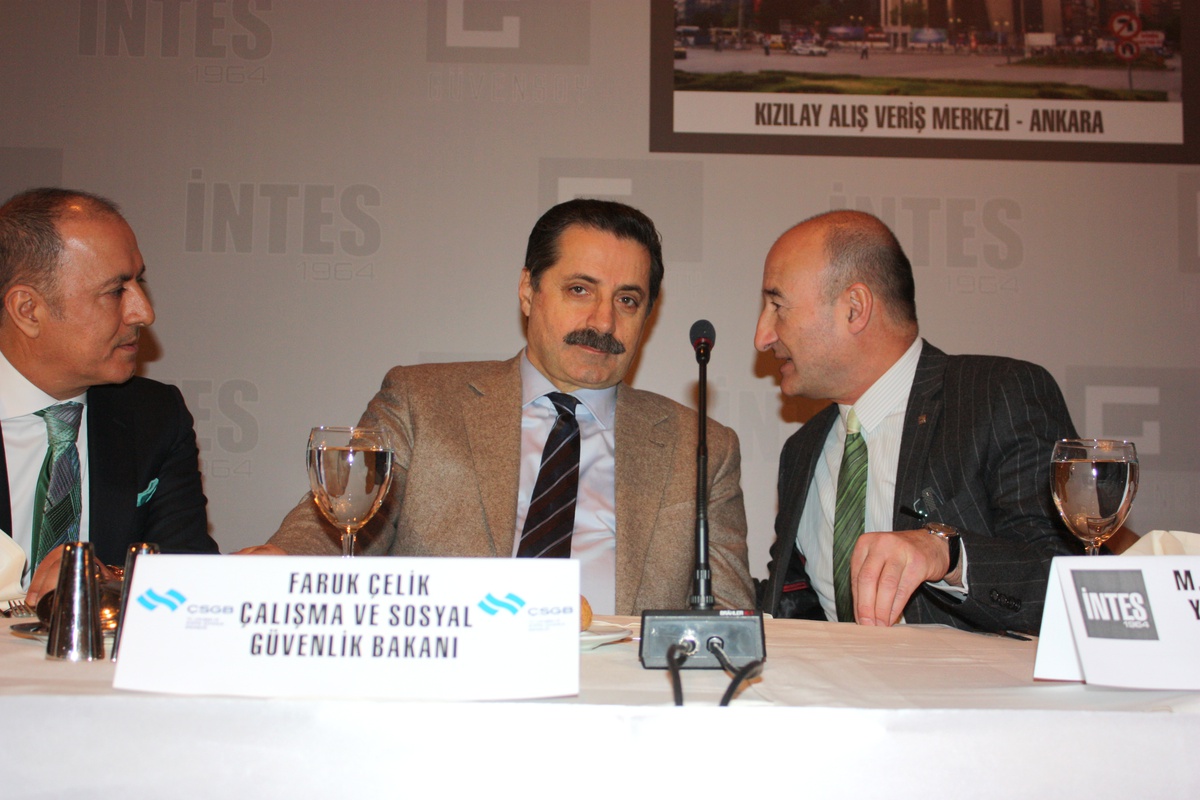 "İşçi Ölümleri Azalıyor"