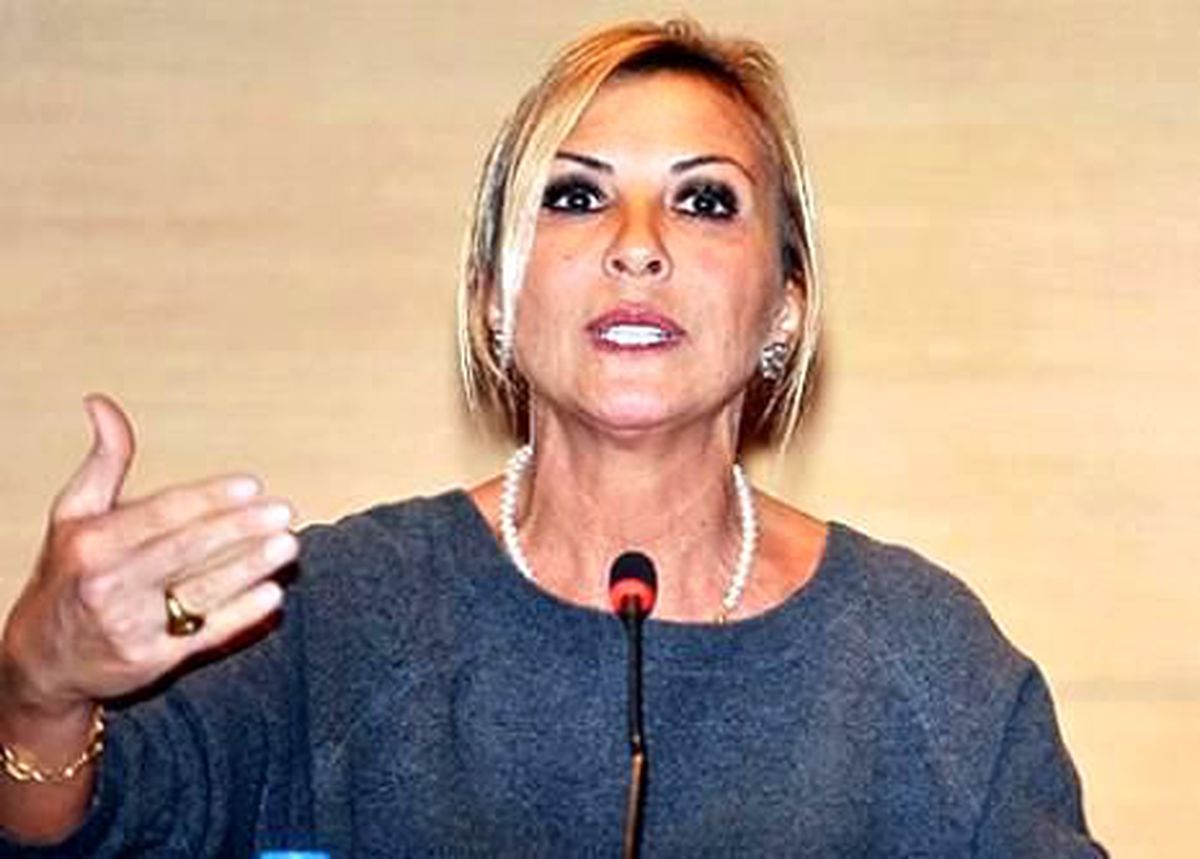 "Kadın Olmamı Zaaf Gibi Görenlerin Saldırısına Uğradım"