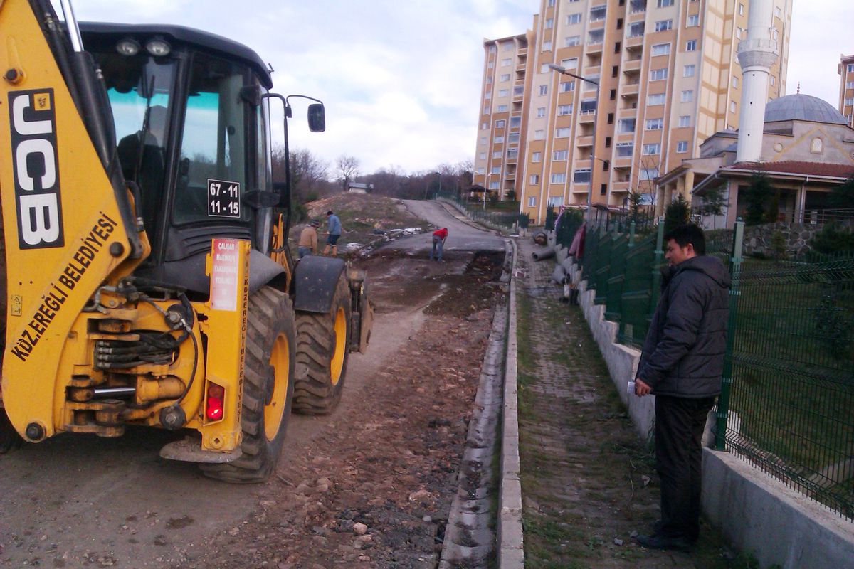 Ereğli Belediyesi\'nden Kanalizasyon Çalışması
