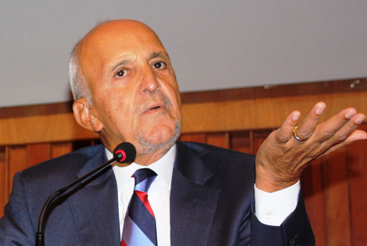 Mehmet Ali Birand\'ın Tedavisi Sürüyor