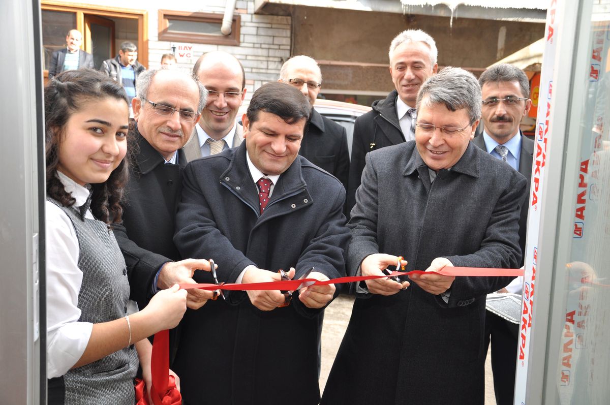 Meslek Liseli Kızlardan Kermes