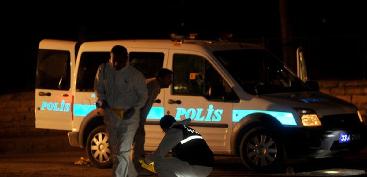 Polis Aracına Molotoflu Saldırı