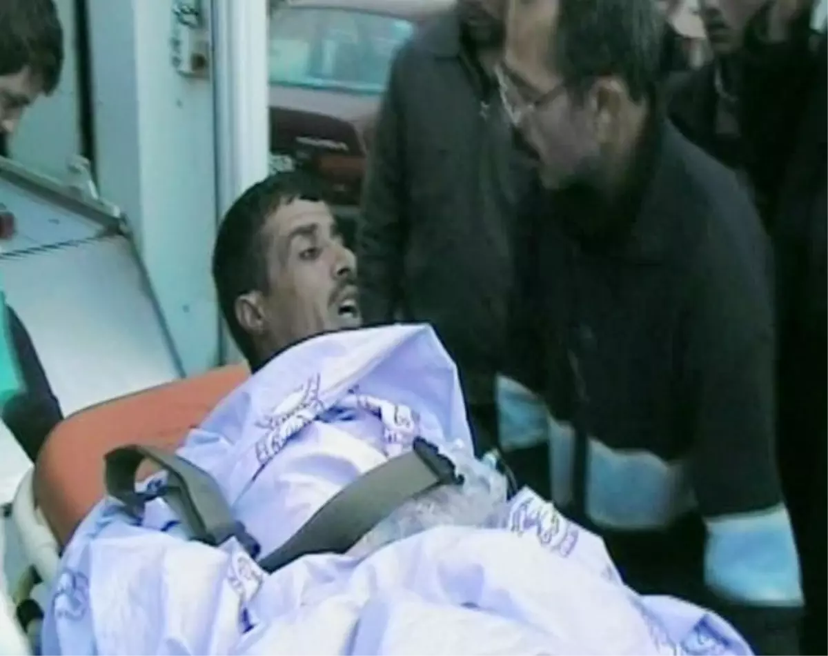 Suriye\'de Yaralanan 30 Kişi Şanlıurfa\'ya Getirildi