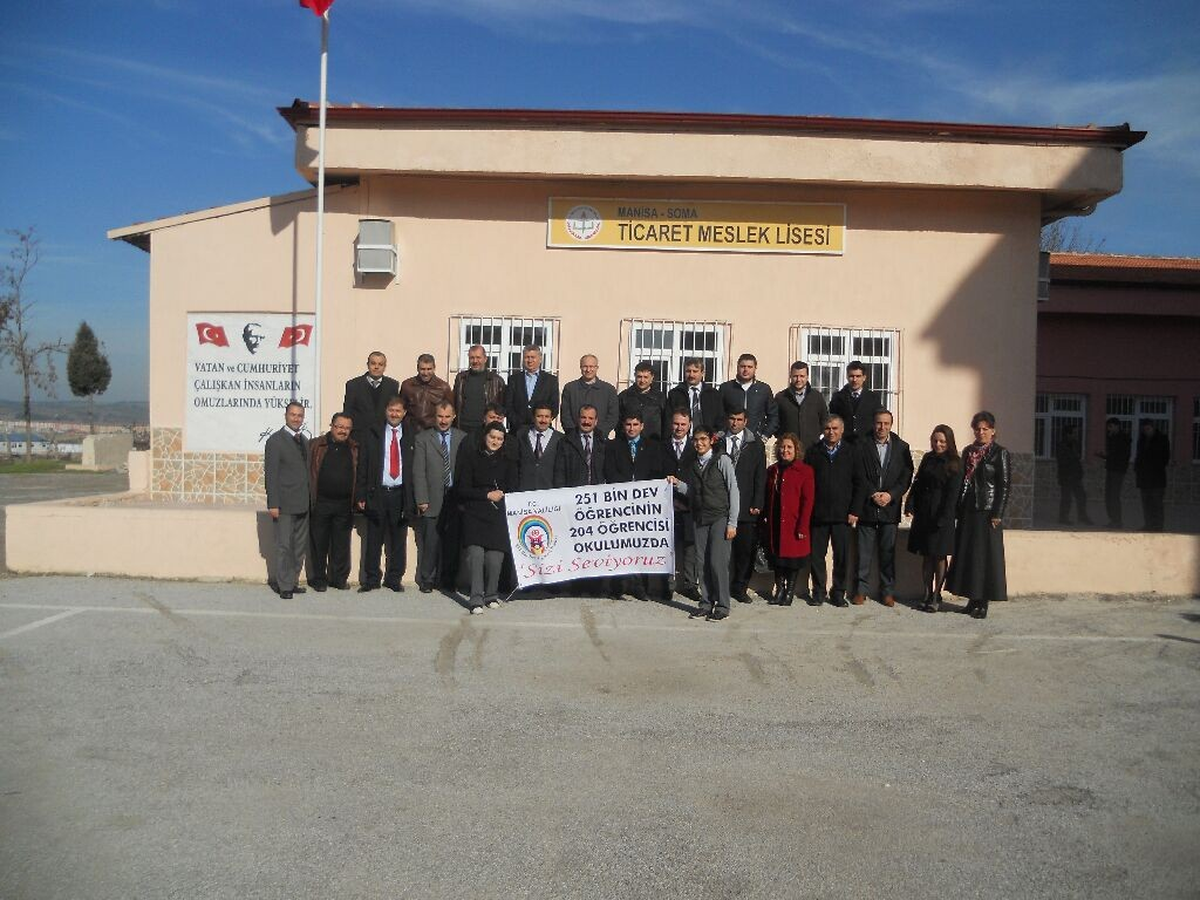Soma Ticaret Meslek Lisesi\'nde Mesleki Farkındalık Kahvaltısı