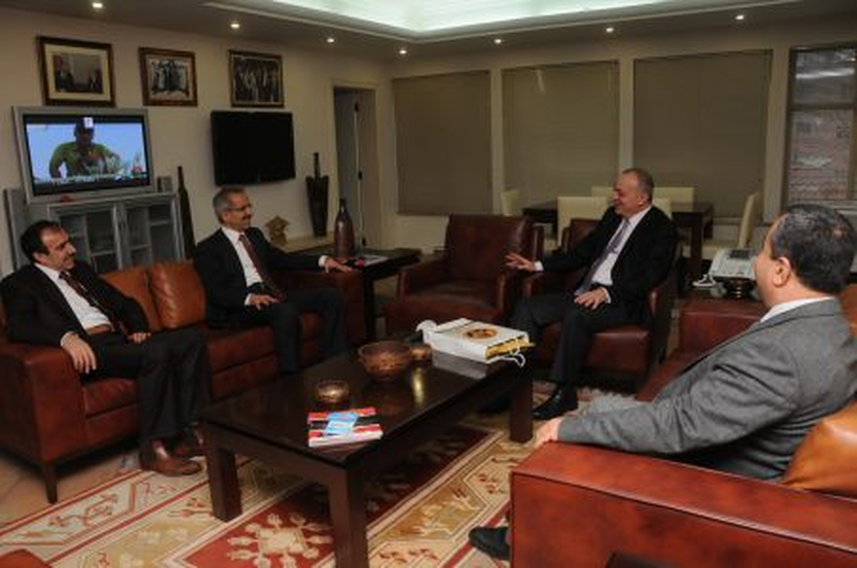 Uraloğlu\'ndan Başkan Ergün\'e Nezaket Ziyareti