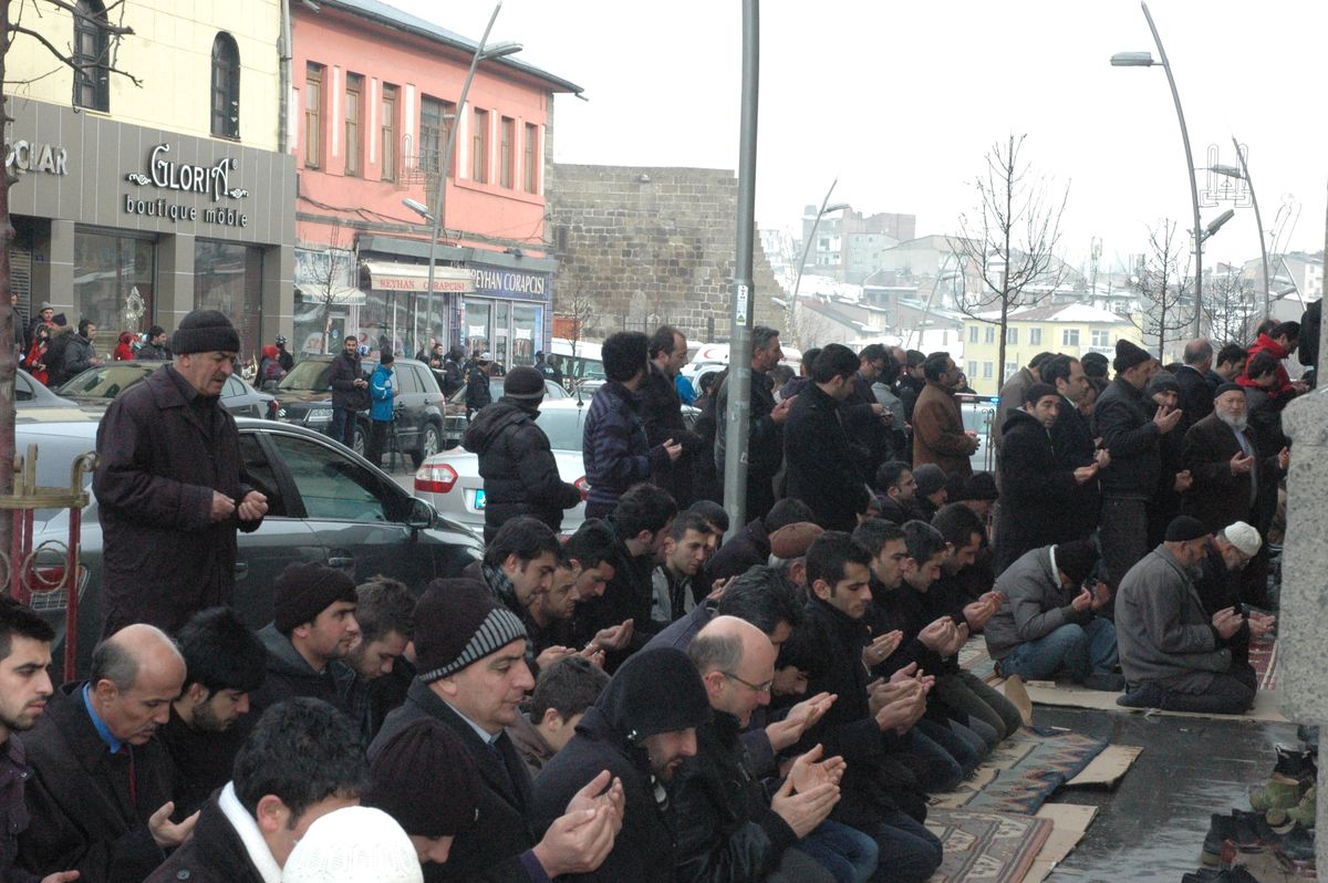 Bakan Akdağ, Erzurum'da