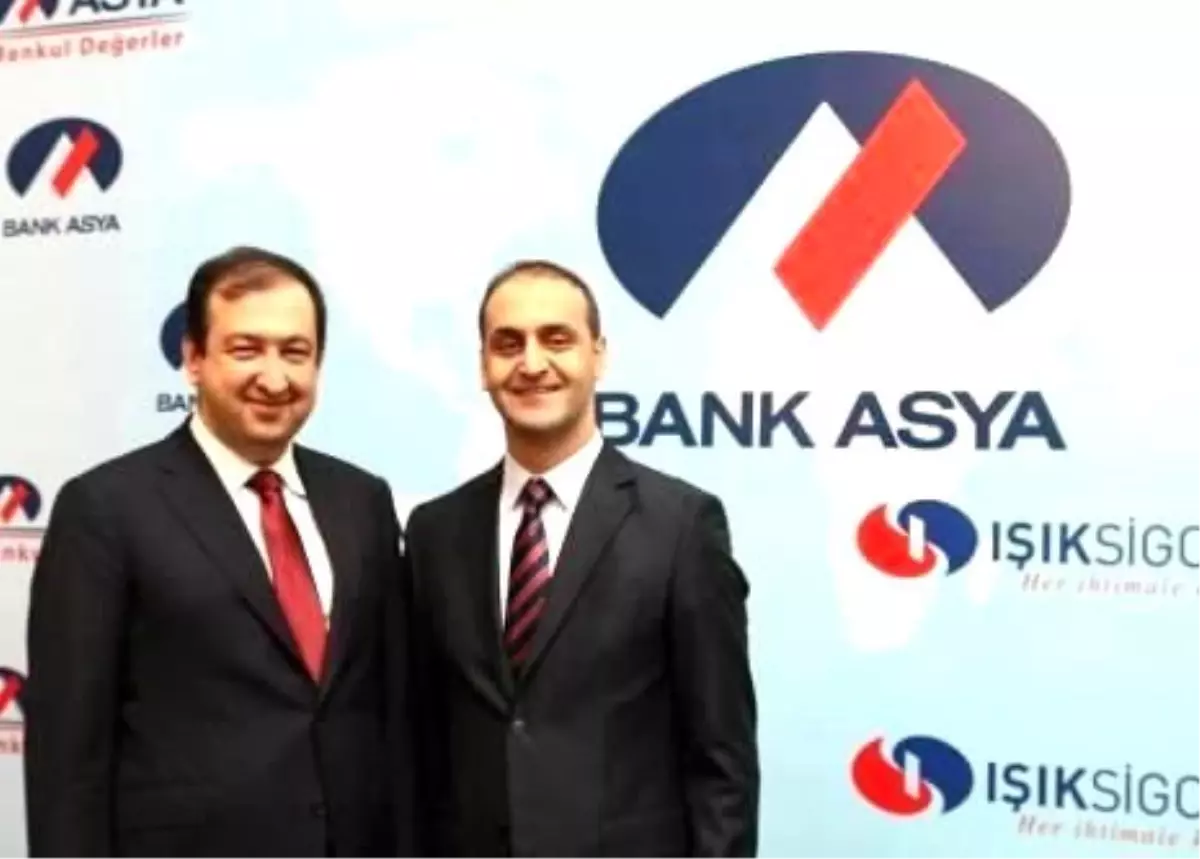 Bank Asya'da Sürpriz Değişim