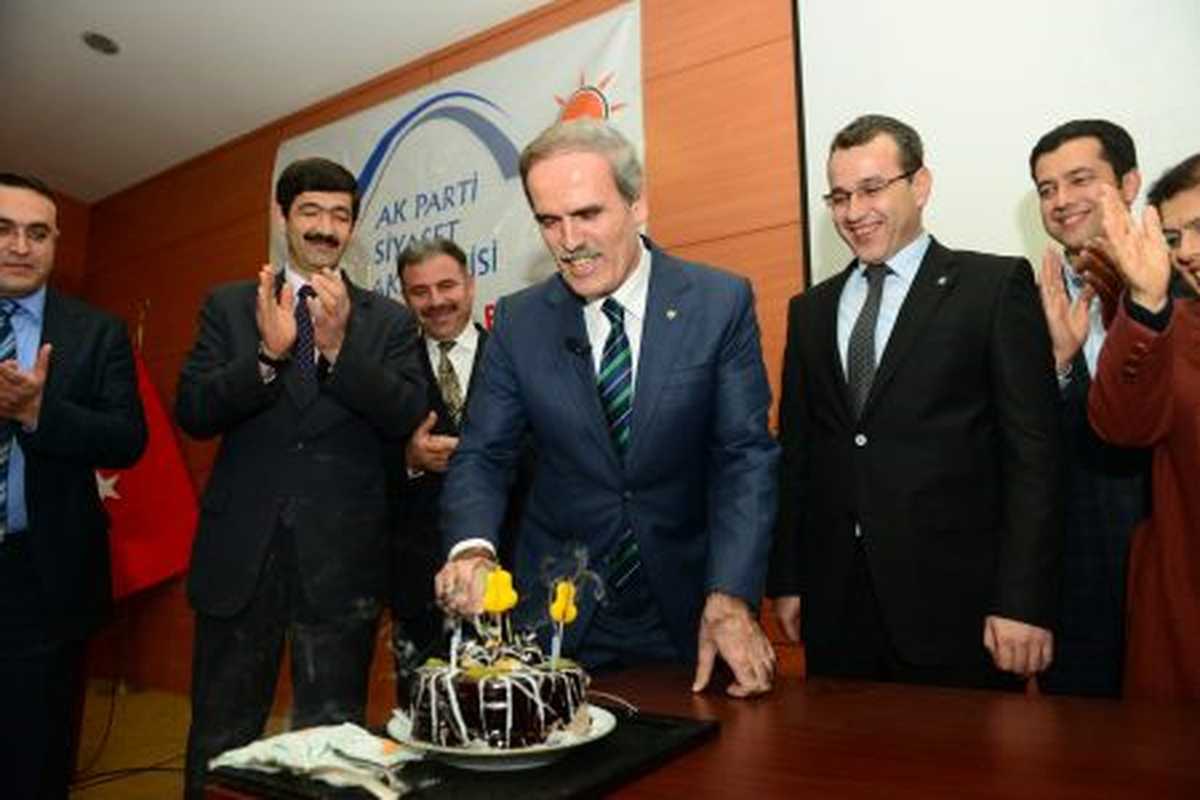 Başkan Altepe\'ye Sürpriz Doğum Günü