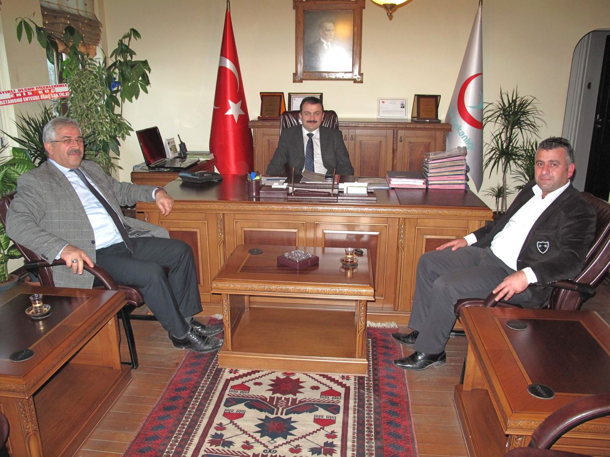 Başkan Özbek, Öztürk\'ü Ziyaret Etti