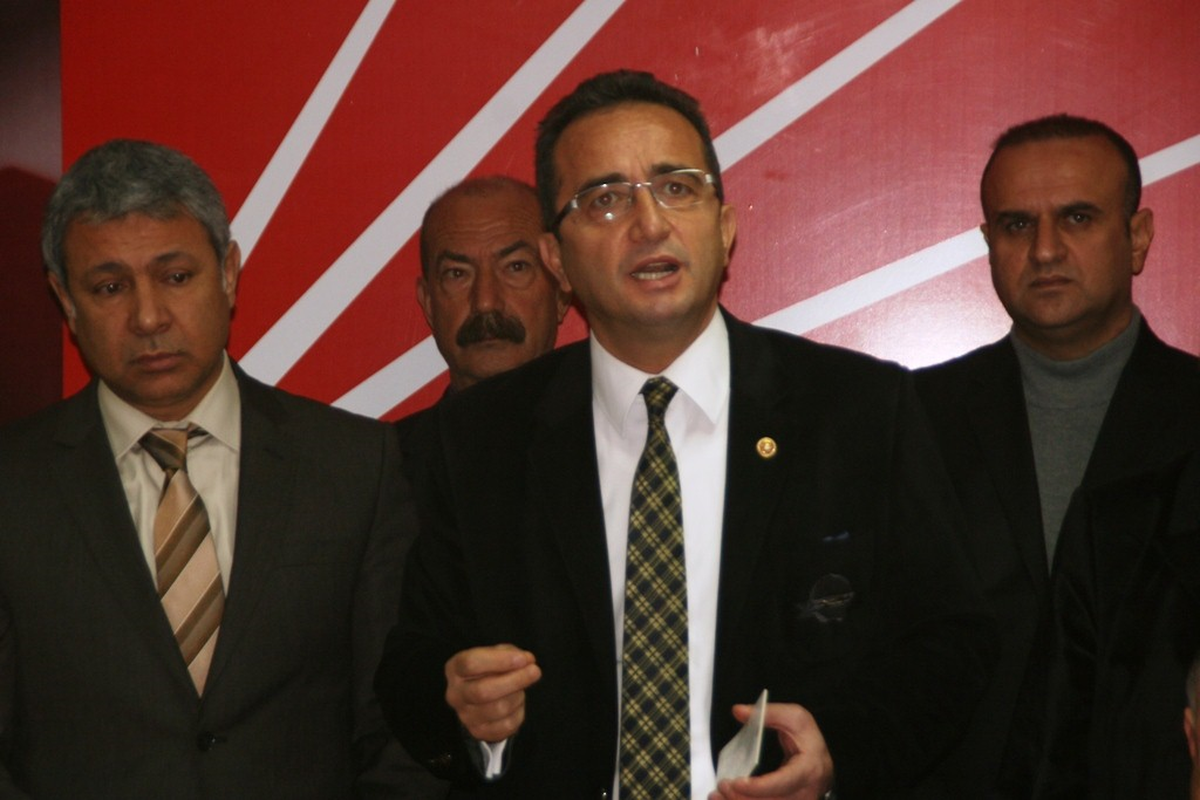 CHP\'nin "Acil Demokrasi, Derhal Adalet" Mitingleri Adana\'dan Başlayacak