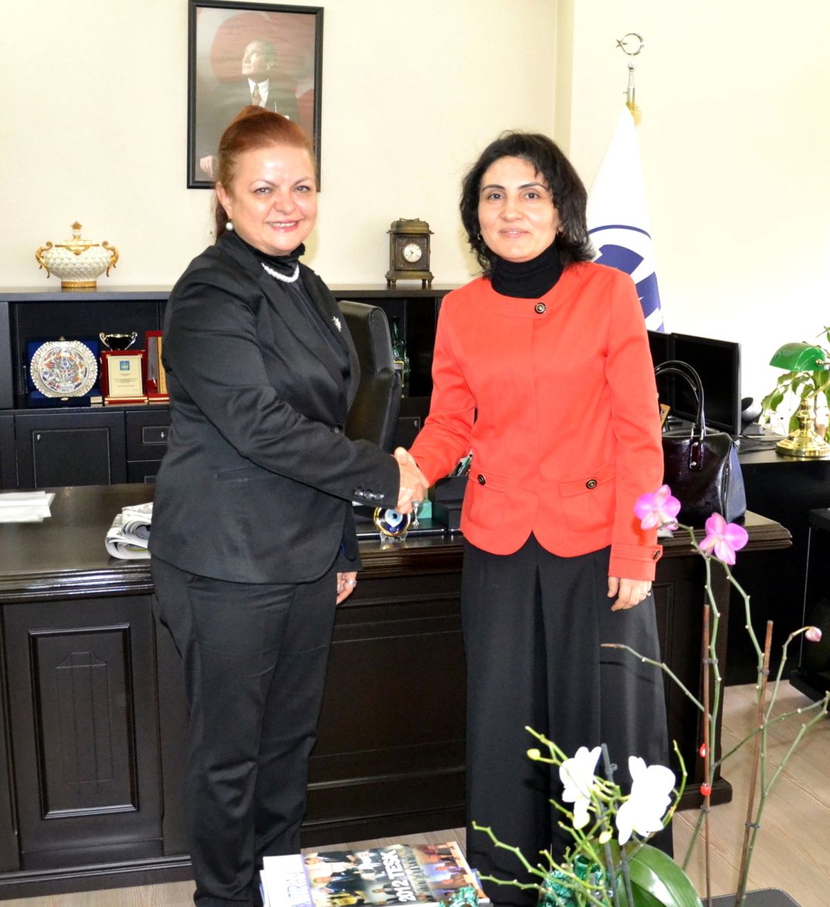 Defterdarlıktan Mavi Kapak Kampanyasına Destek