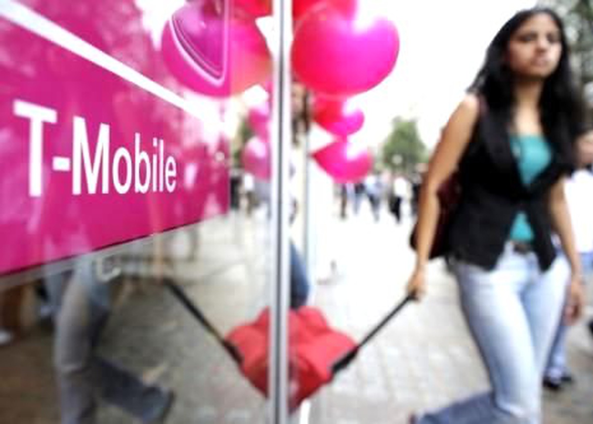 Deutsche Telekom 1200 Kişiyi İşten Çıkaracak