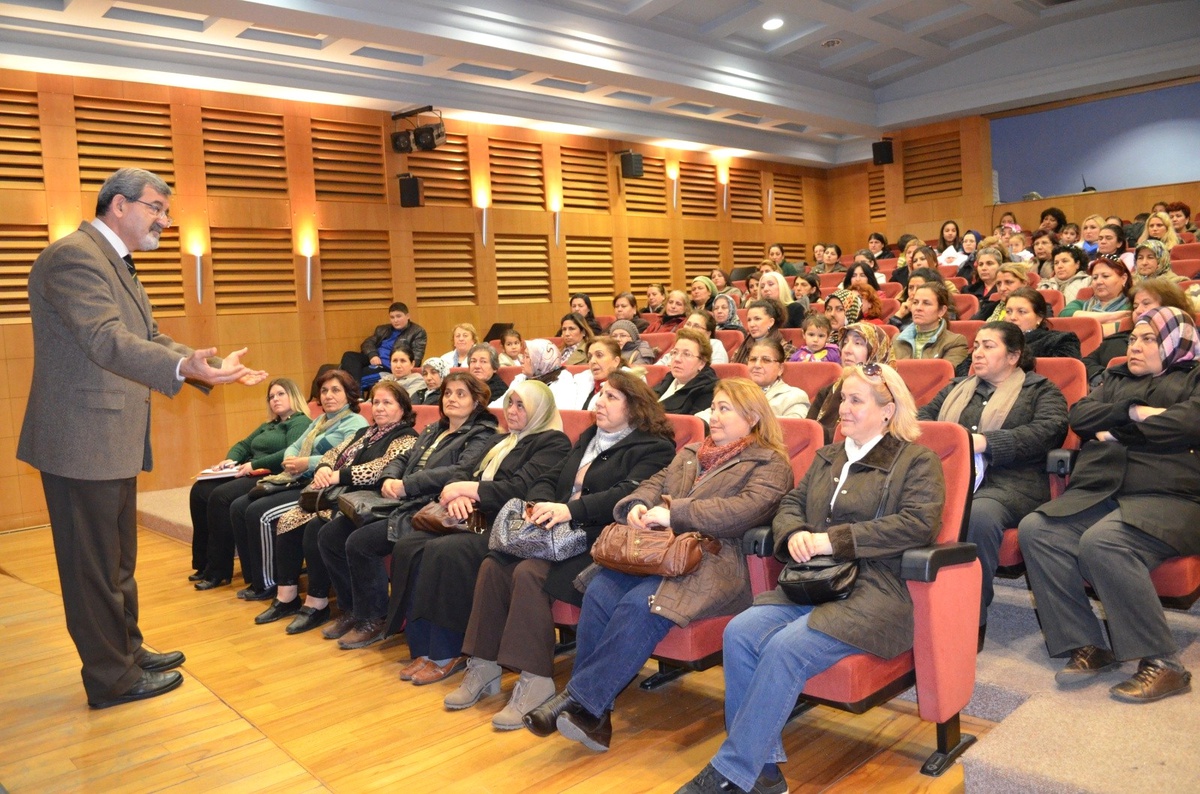 Gaziemirli Kadınların Tarihe Yolculuğu