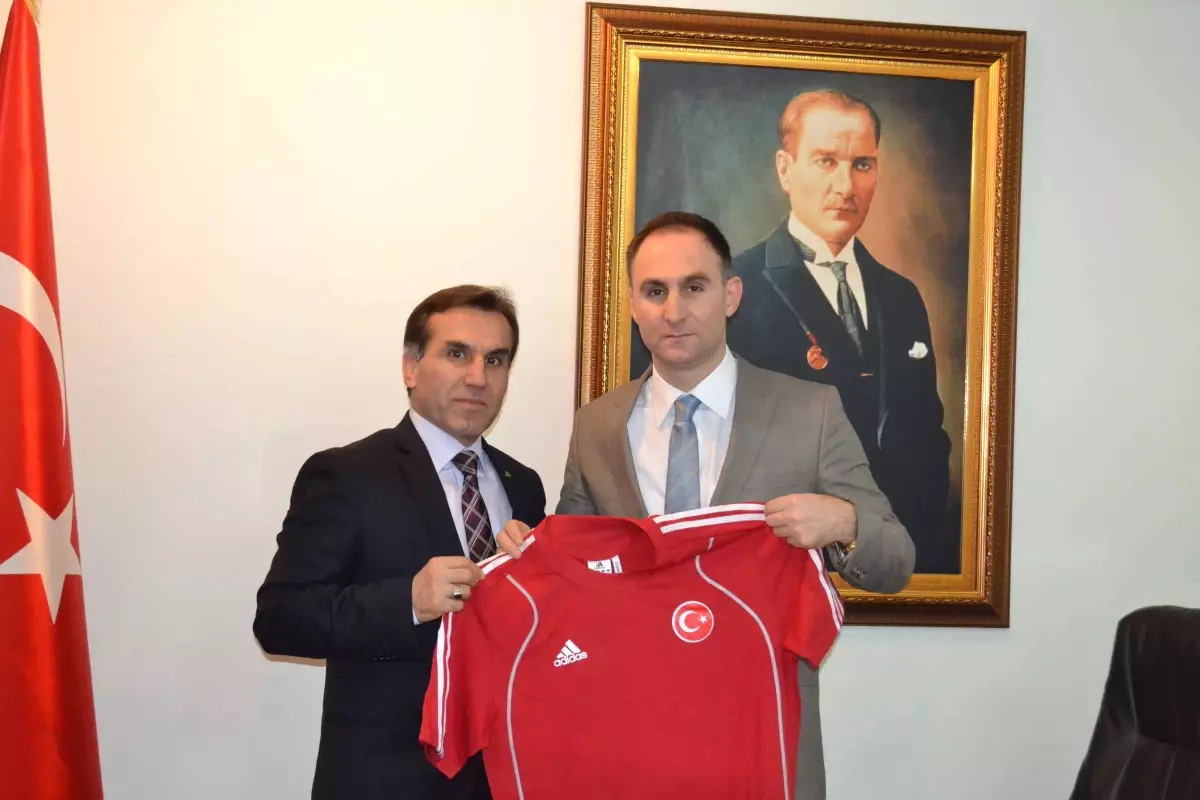 Güreş Milli Takım Teknik Direktörü Bursa\'da