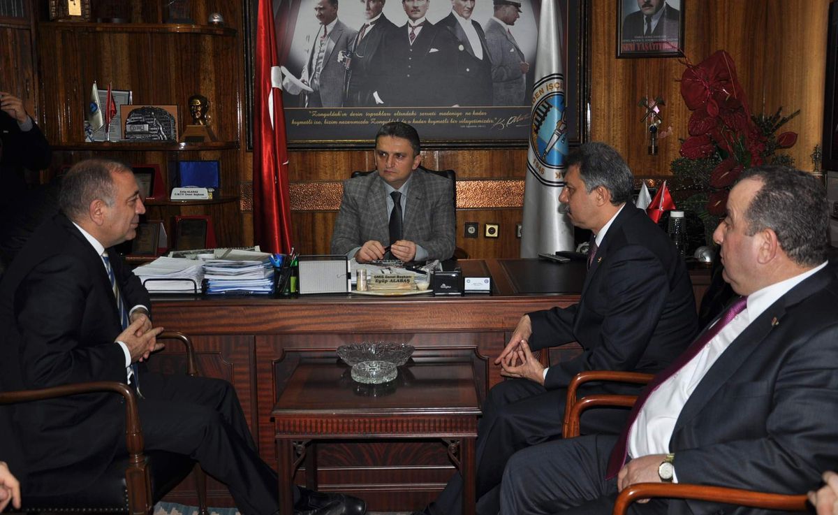 Gürsel Tekin\'den Gmis\'e Ziyaret