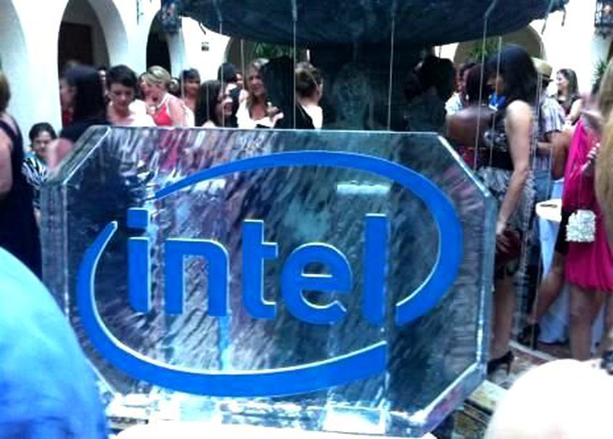 İntel\'in Yatırımcısını Üzdü