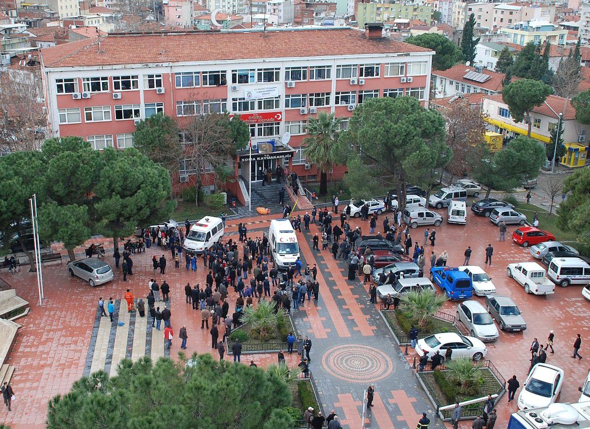 İntihara Kalkışan Şahıs Herkesi Korkuttu
