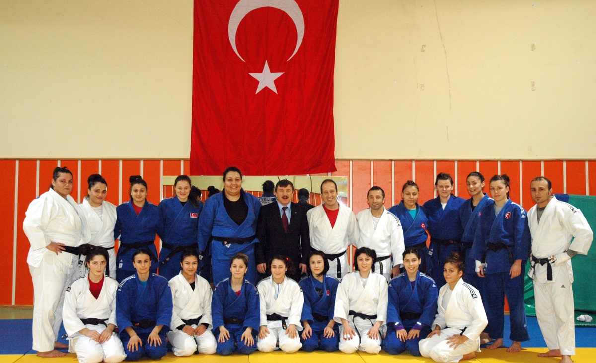 Judo Milli Takımı, Dünya Kupasına Hazırlanıyor