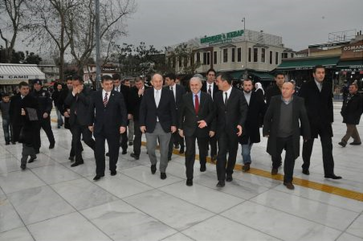 Kadir Başkan Eyüp Sultan\'da