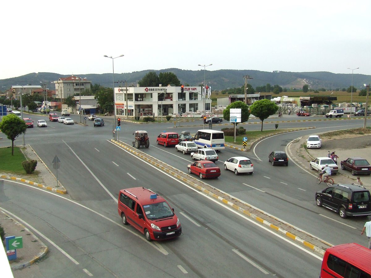 Sakarya\'daki Araç Trafiği Artıyor