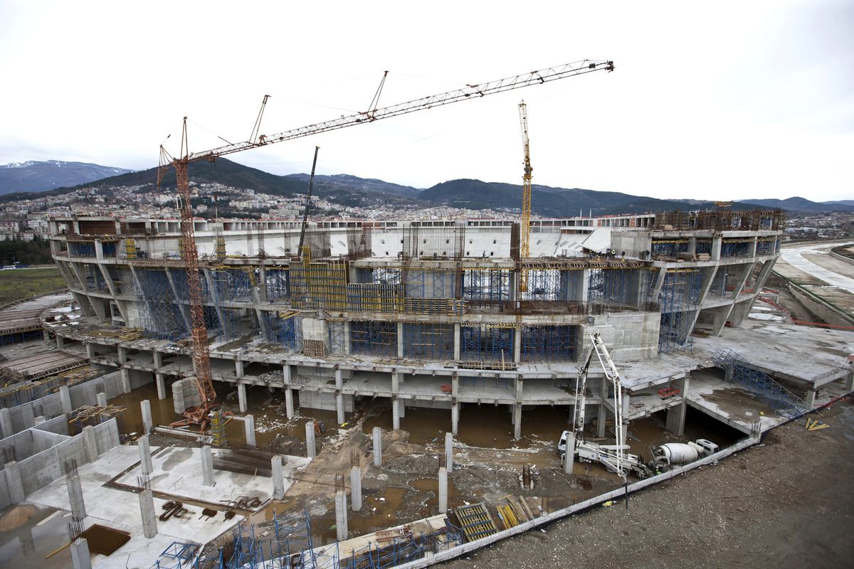 Timsah Arena İnşaatı Devam Ediyor