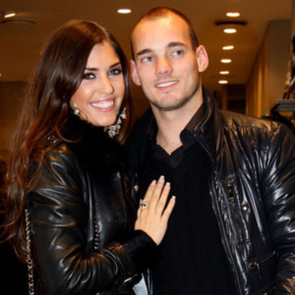 Yolanthe Cabau\'dan Eşi Sneijder\'e Destek