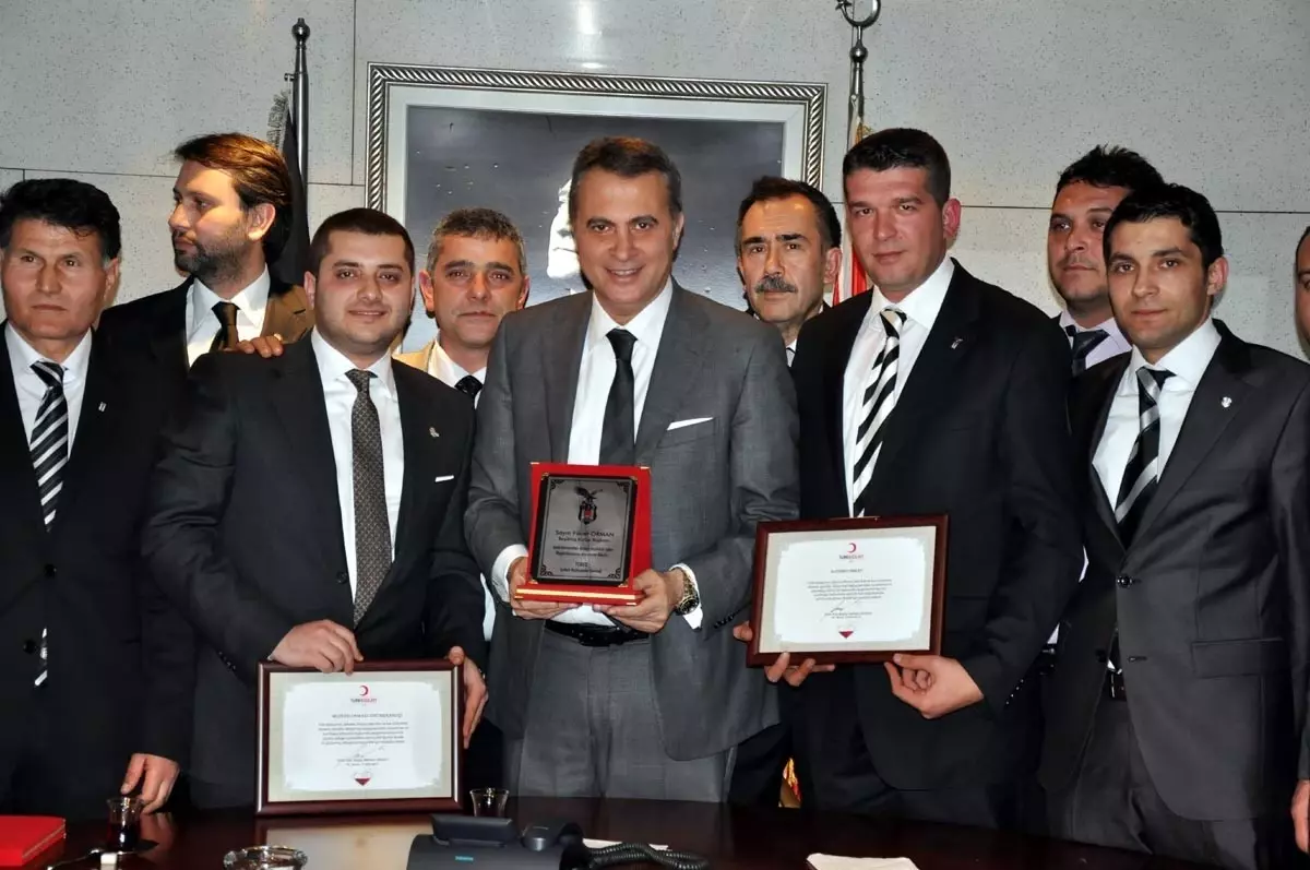 İzmir Torbalı Beşiktaşlılar Derneği\'nden Fikret Orman\'a Ziyaret