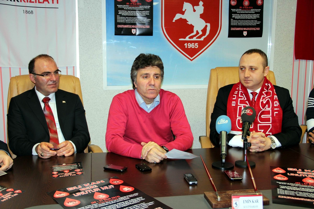 Samsunspor ve Kızılay\'dan \'Bu Kan Sizi Unutur Mu?\' Kampanyası