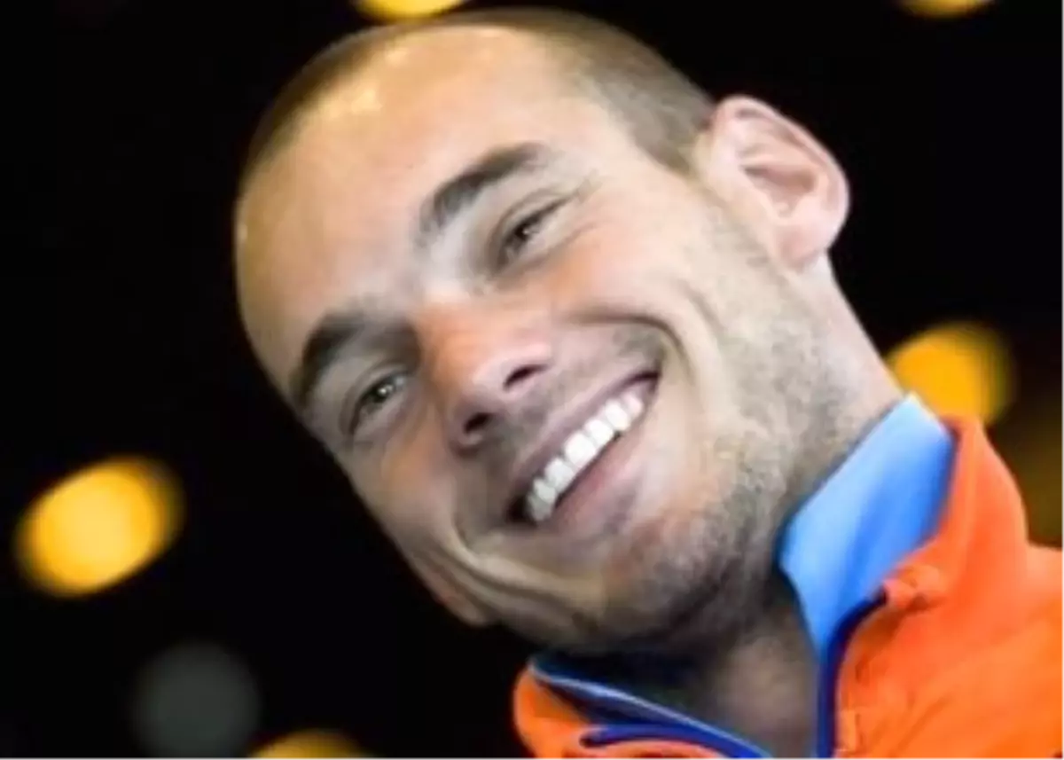 "Sneijder, Galatasaray\'a Gitmez"