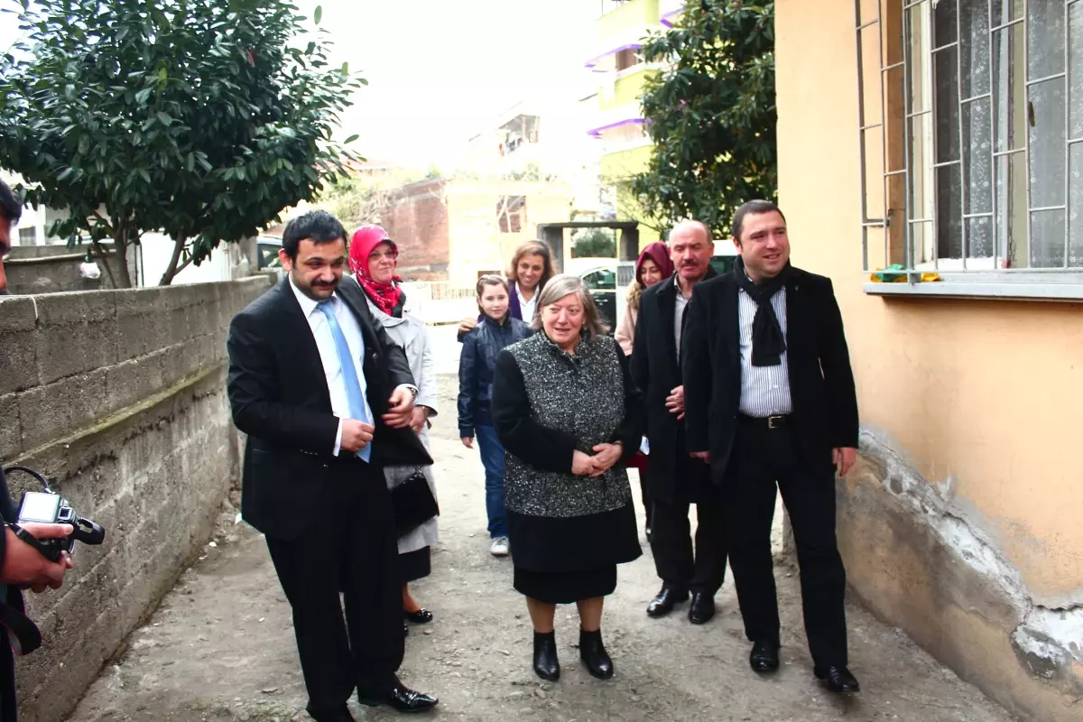 Tülay Bakır, Çarşamba\'da Kadınlarla Ev Toplantısı Yaptı