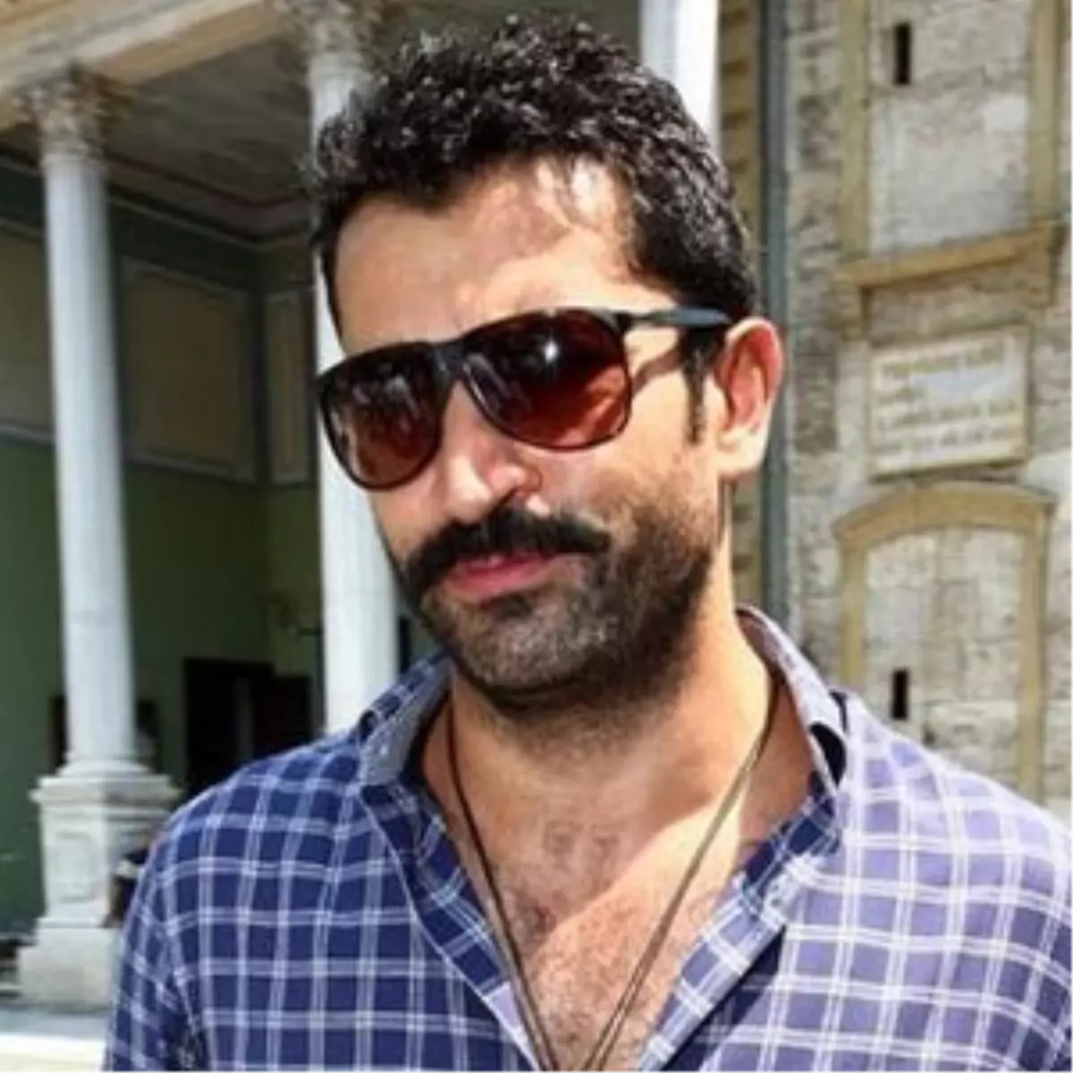 Kenan İmirzalıoğlu\'nu Kızdıran Soru