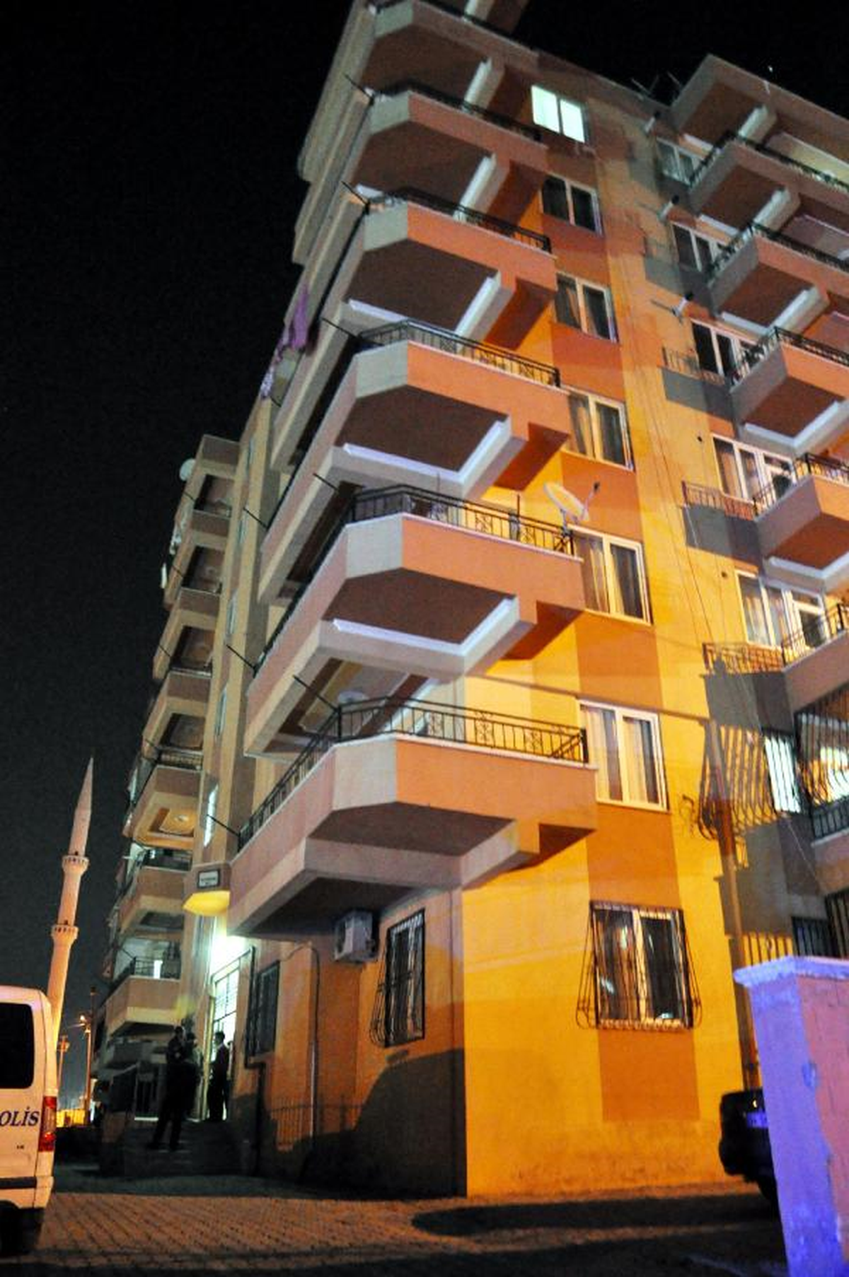 \'Ölümümden Kimse Sorumlu Değil\' Yazılı Not Bıraktı, İntihar Etti
