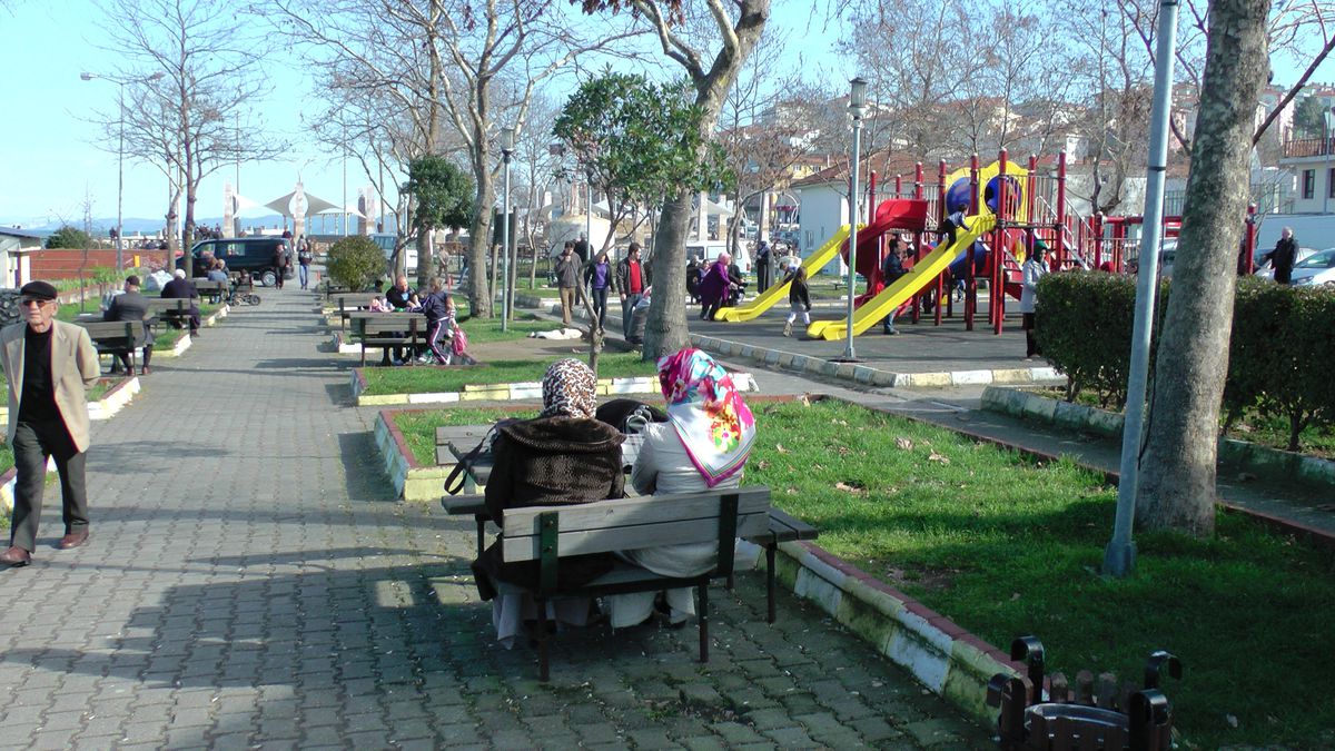 Akçakoca Hafta Sonu Tıklım Tıklım Doldu