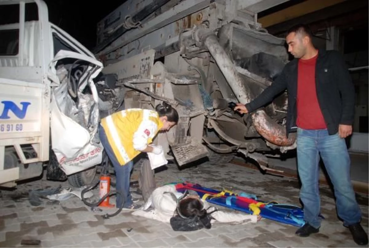 Antalya\'da Trafik Kazası: 7 Yaralı