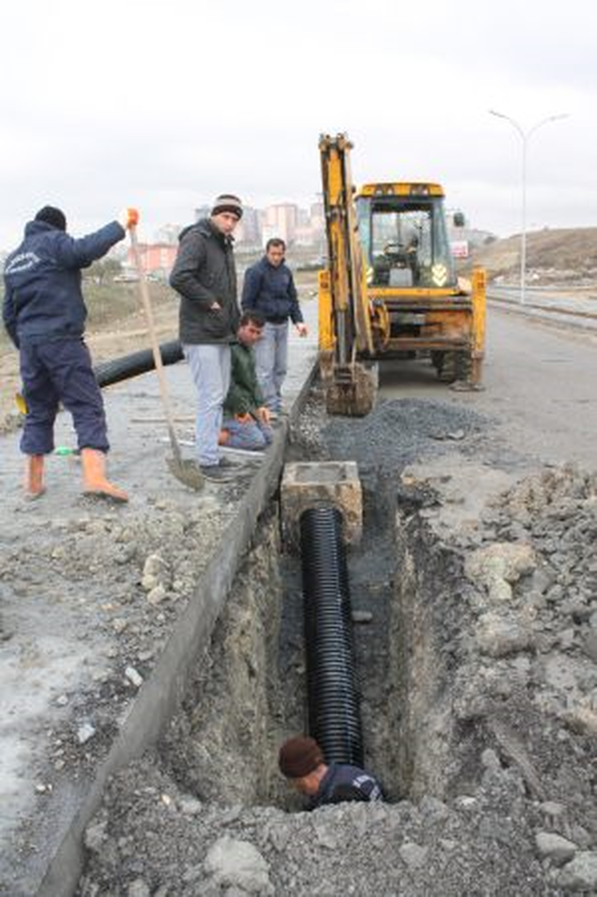 Beylikdüzü\'ne Yeni Yol Kanalları