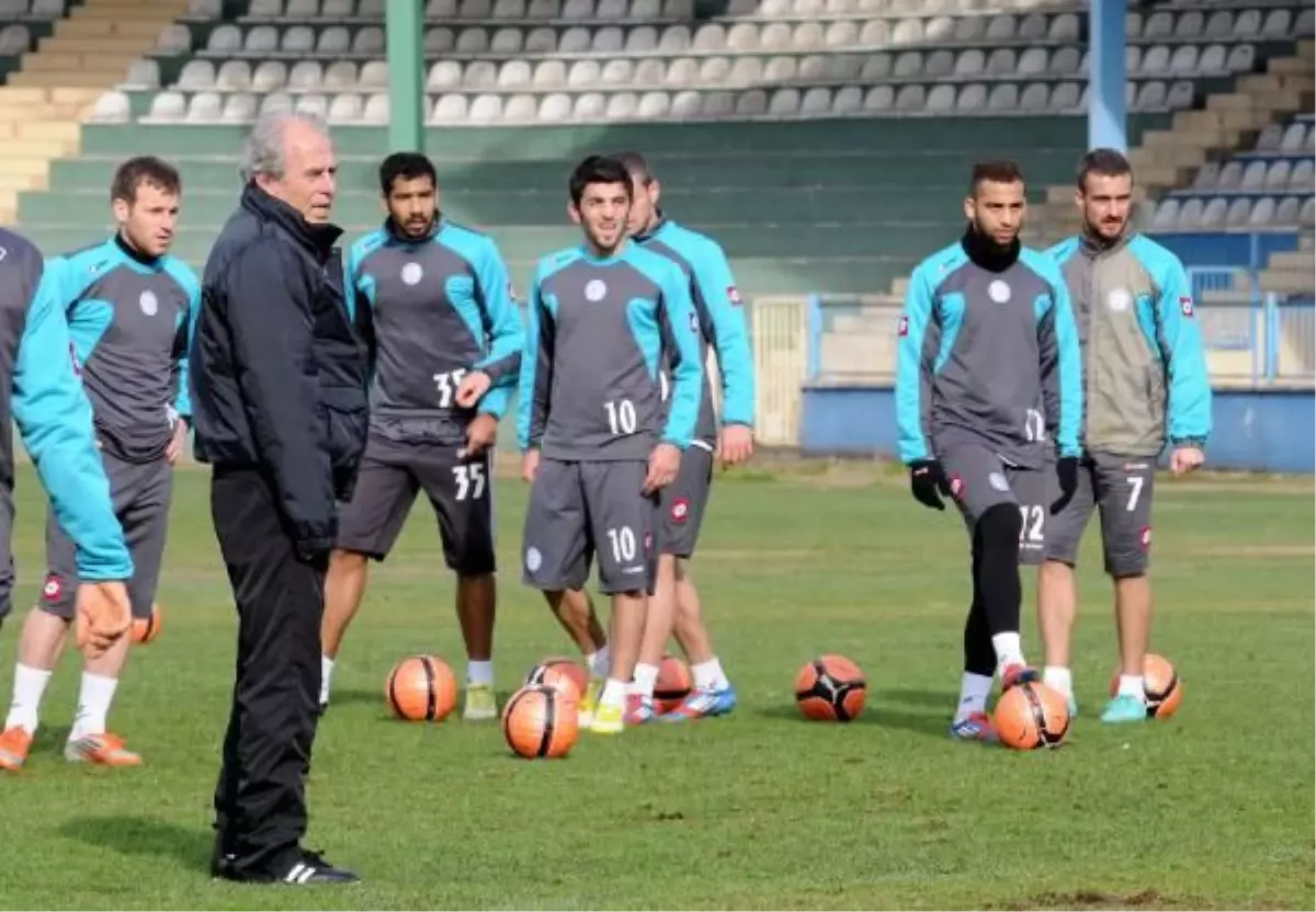 Çaykur Rizespor\'da Bahar Havası