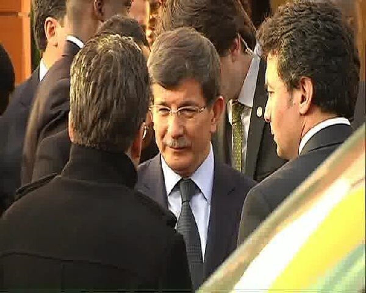 Davutoğlu : Soruşturmada Önemli Bulgulara Ulaşılma Noktasına Gelindi