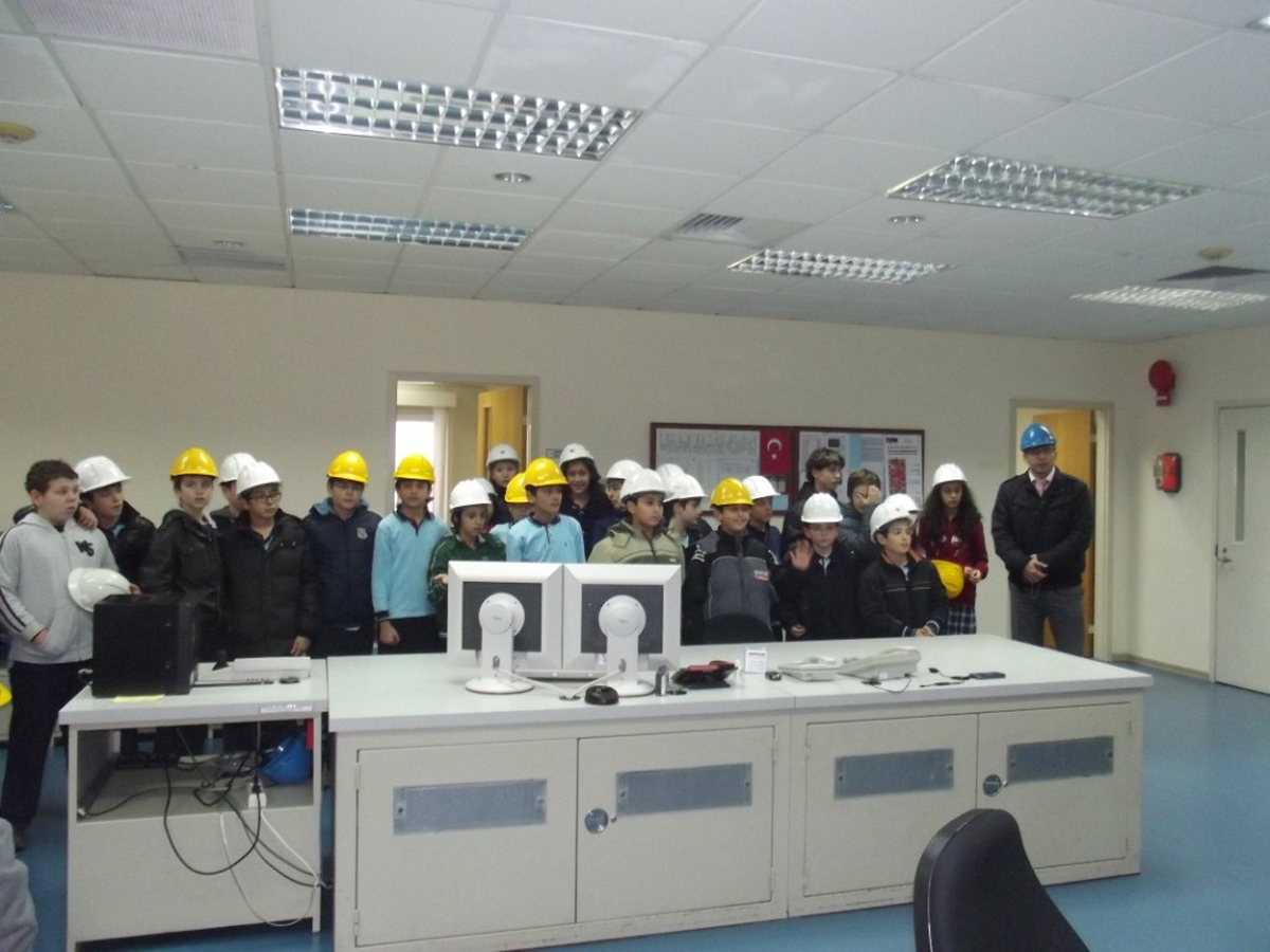 Öğrenciler Doğalgazın Elektriğe Dönüşmesini İnceledi
