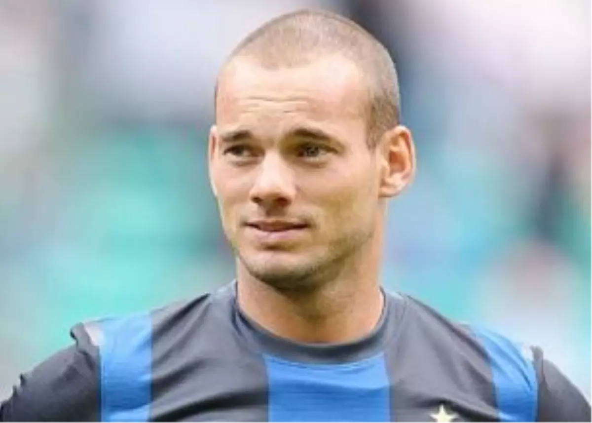 Sneijder\'in Menajerinden Açıklama